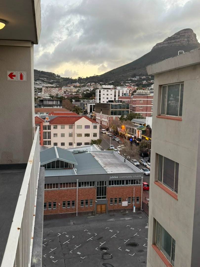 1 Bedroom Property for Sale in Cape Town City Centre Western Cape